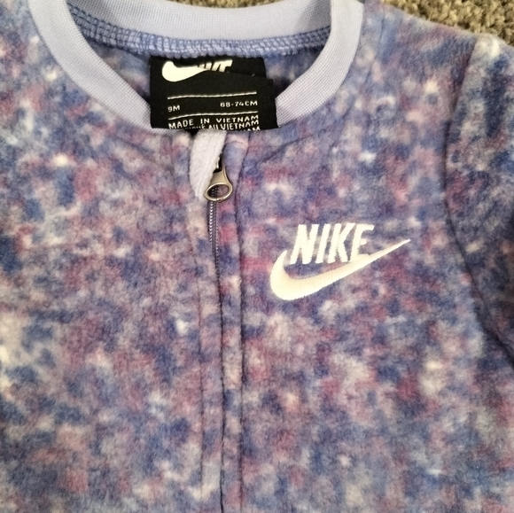 Nike onesie footie pj - Picture 2 of 3